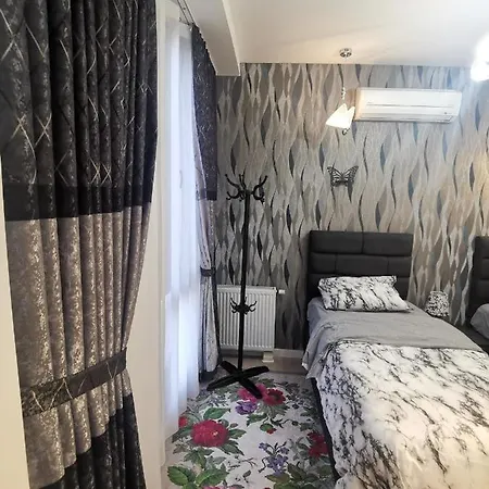 My G Yoo #2 Apartment